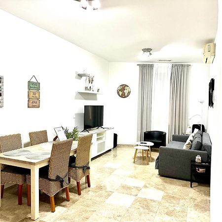 Apartamento Acogedor Y Moderno En Pleno Centro De Sevilla Con Parking Gratis מראה חיצוני תמונה