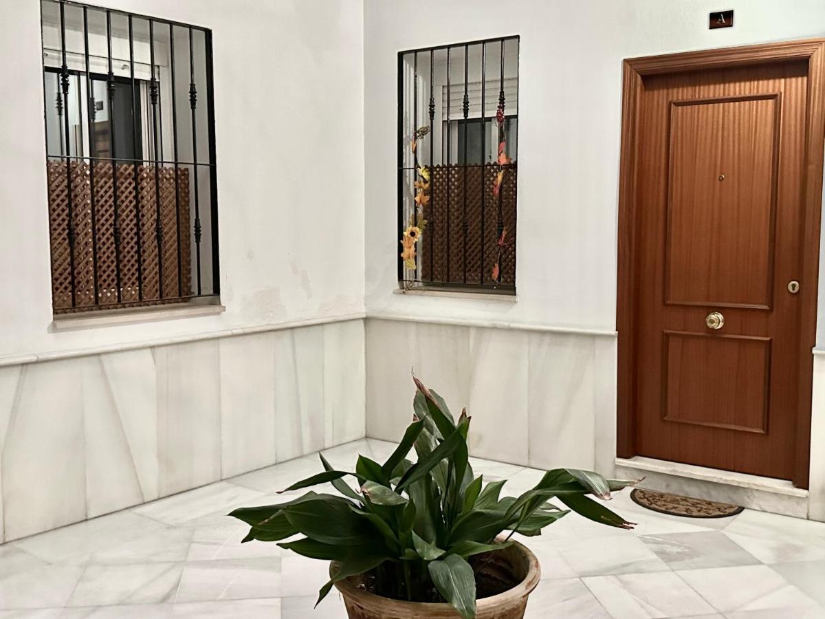 Apartamento Acogedor Y Moderno En Pleno Centro De Sevilla Con Parking Gratis מראה חיצוני תמונה