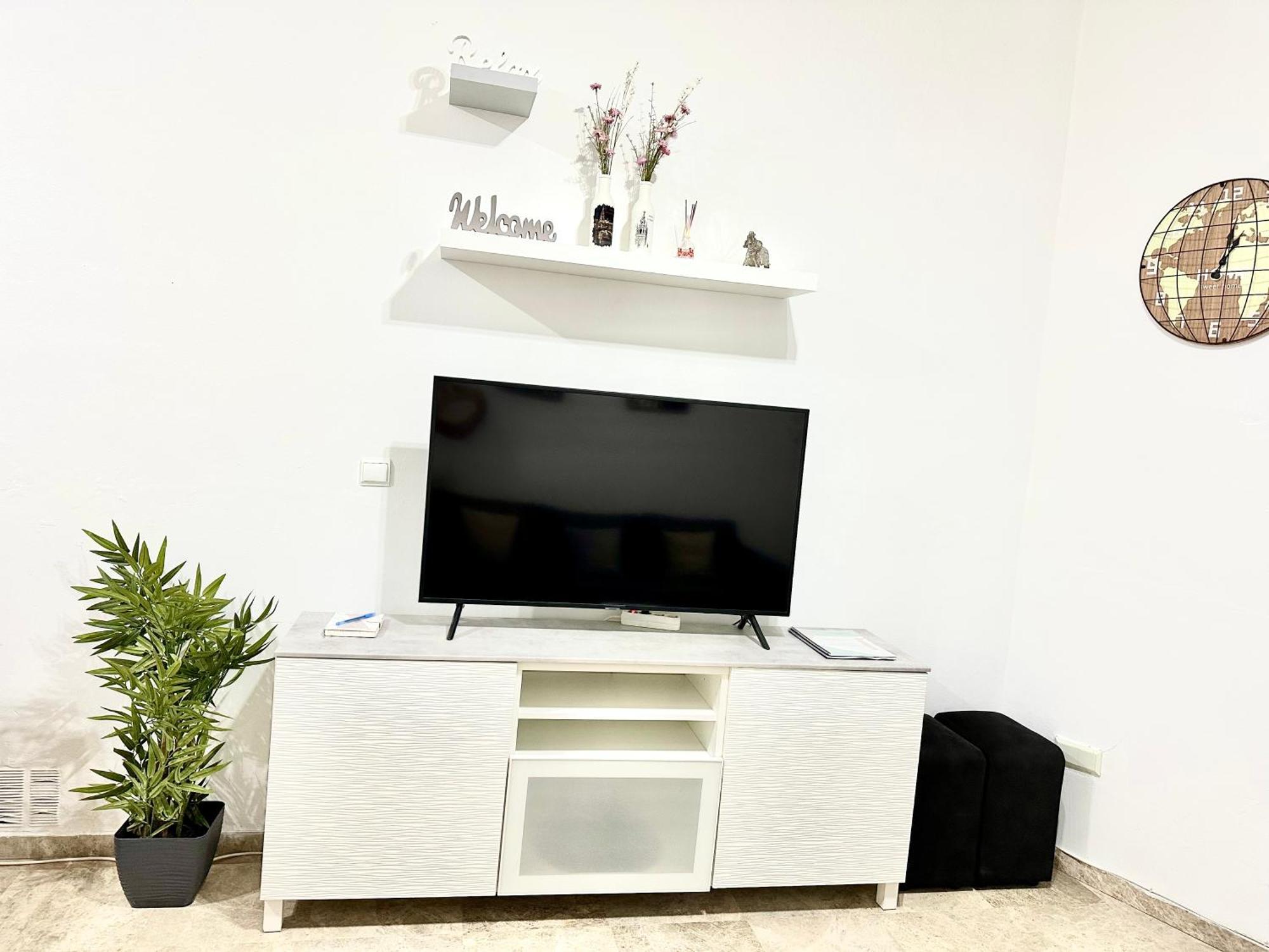 Apartamento Acogedor Y Moderno En Pleno Centro De Sevilla Con Parking Gratis מראה חיצוני תמונה